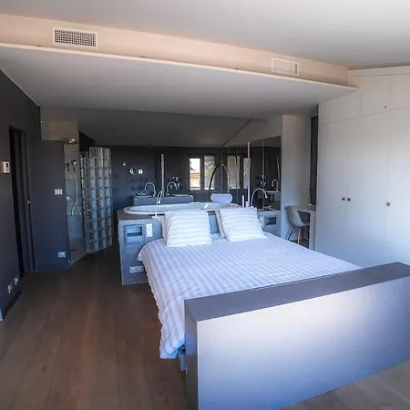 Maison - Gassin - Sleeps 6 *